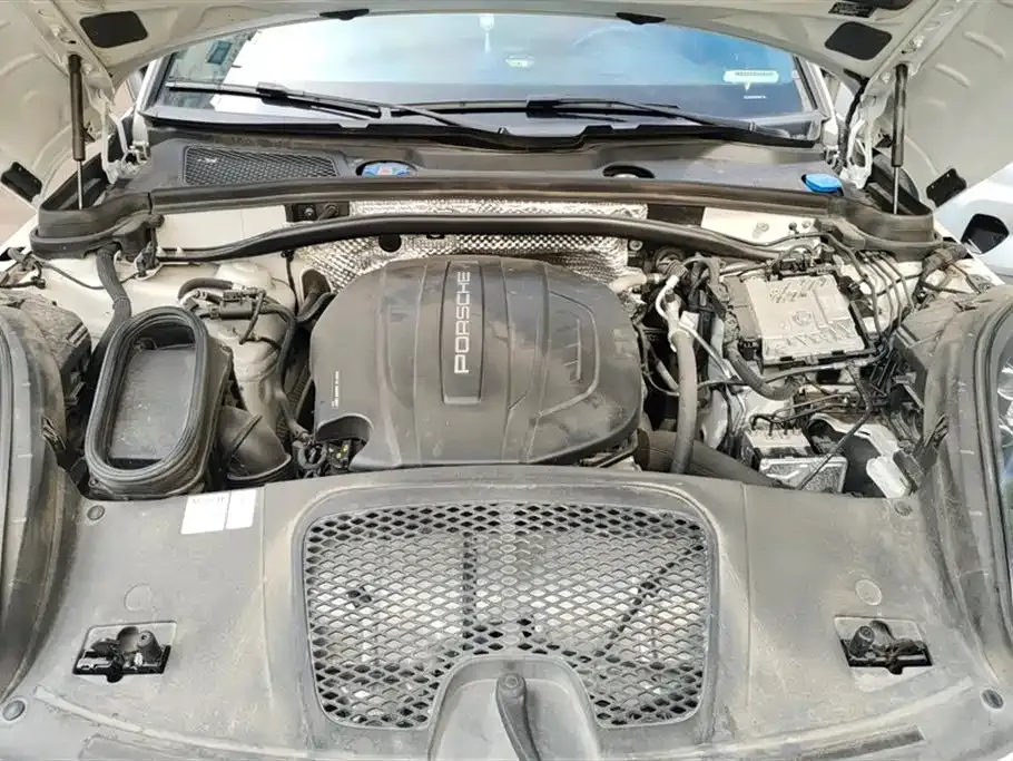 Porsche Macan 2021 из CN, фото 10
