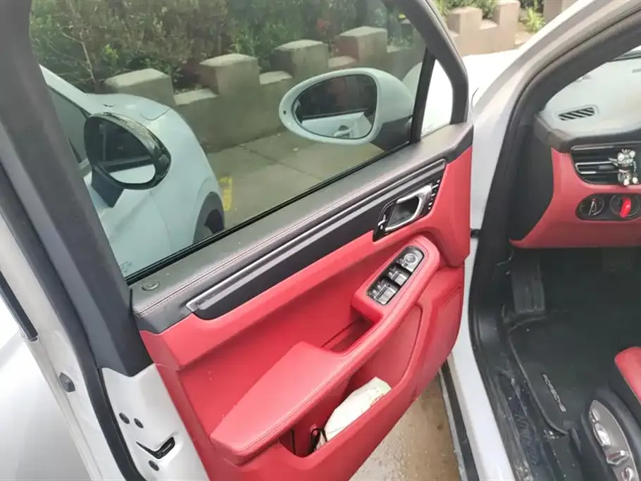 Porsche Macan 2021 из CN, фото 7