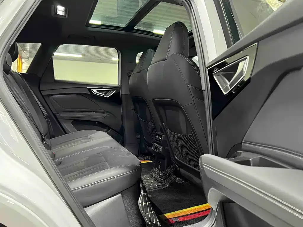 Audi Q4 e-tron 2023 из CN, фото 10