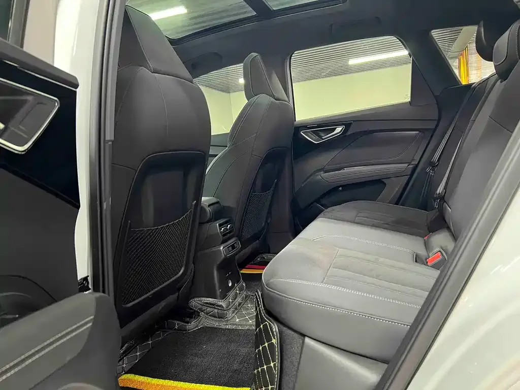 Audi Q4 e-tron 2023 из CN, фото 8
