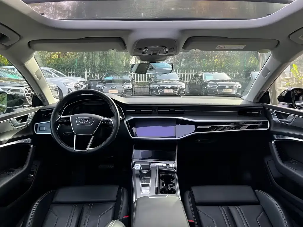 Audi A7 2024 из CN, фото 10