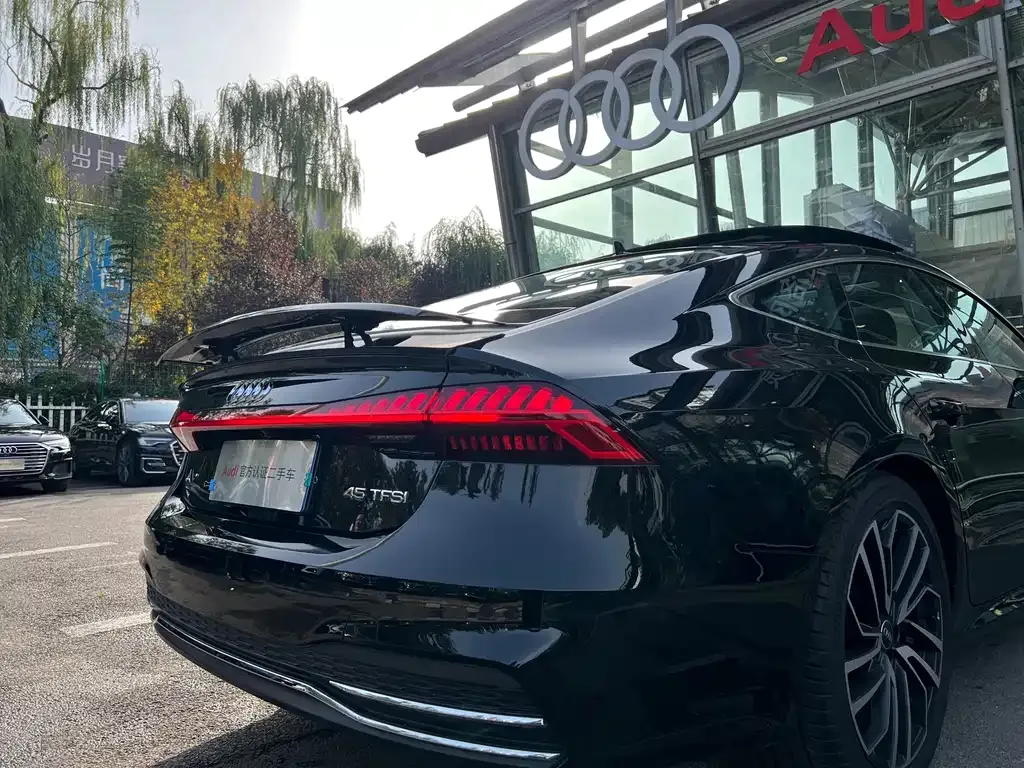 Audi A7 2024 из CN, фото 6