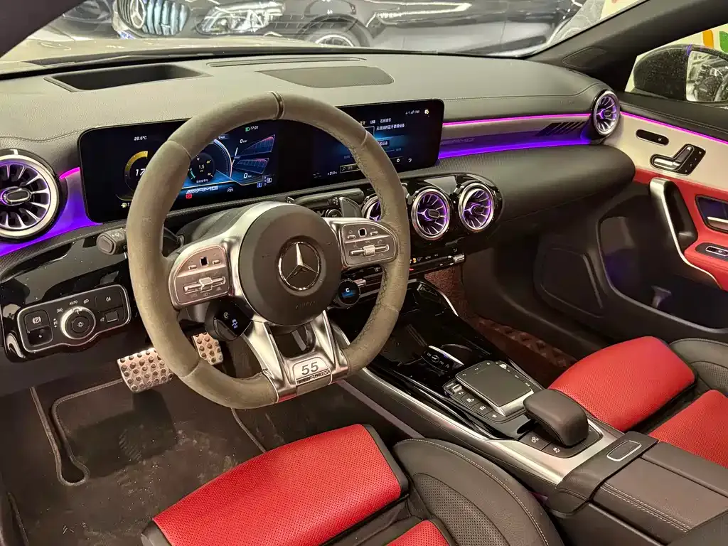 Mercedes-Benz CLA AMG — фото 4