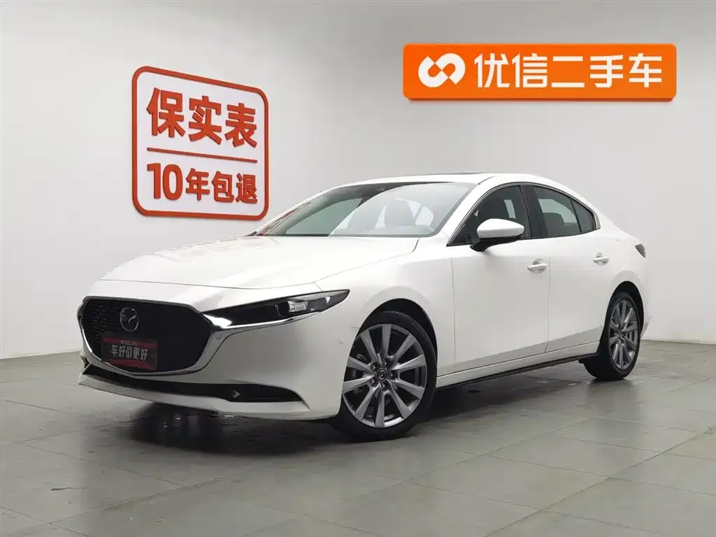 Mazda 3 Axela — фото 1