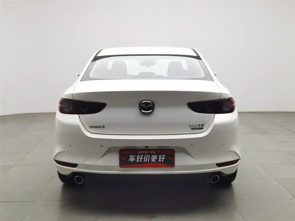 Mazda 3 Axela — фото 4