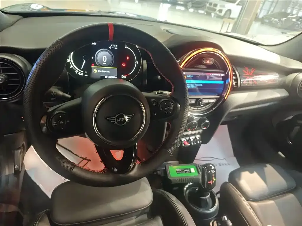 MINI Cooper (3-door) 2021 из CN, фото 10