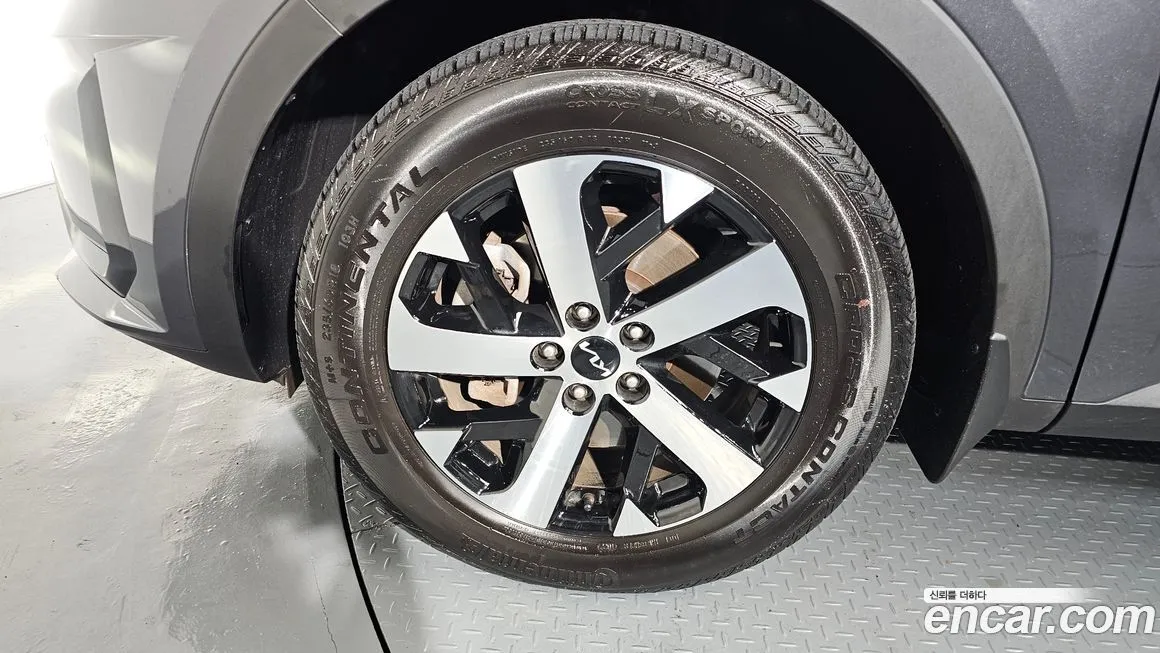 Kia Sorento — фото 5