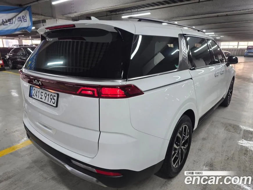 Kia Carnival — фото 2