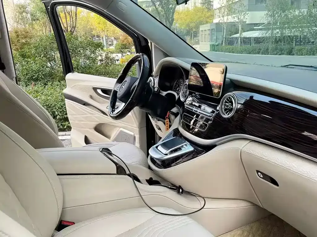 Mercedes-Benz Vito 2023 из CN, фото 9