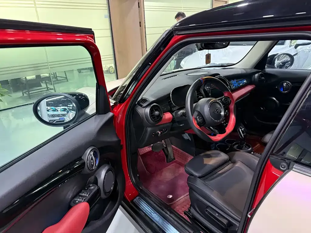 MINI Cooper (3-door) 2021 из CN, фото 4