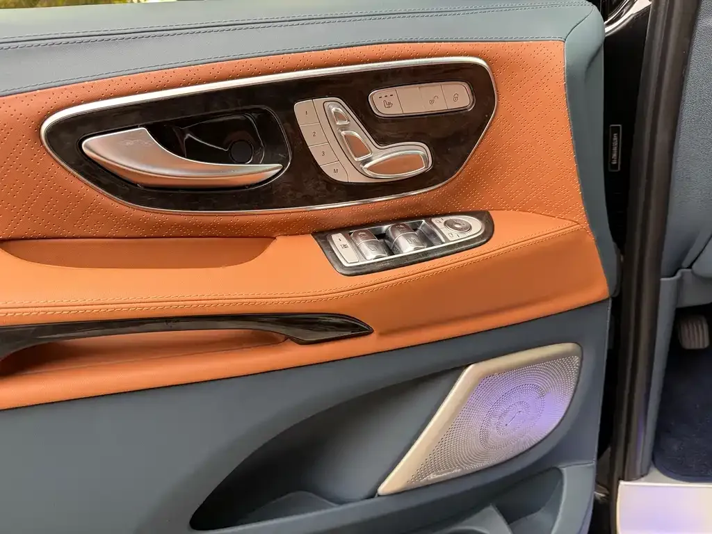 Mercedes-Benz Vito 2023 из CN, фото 9
