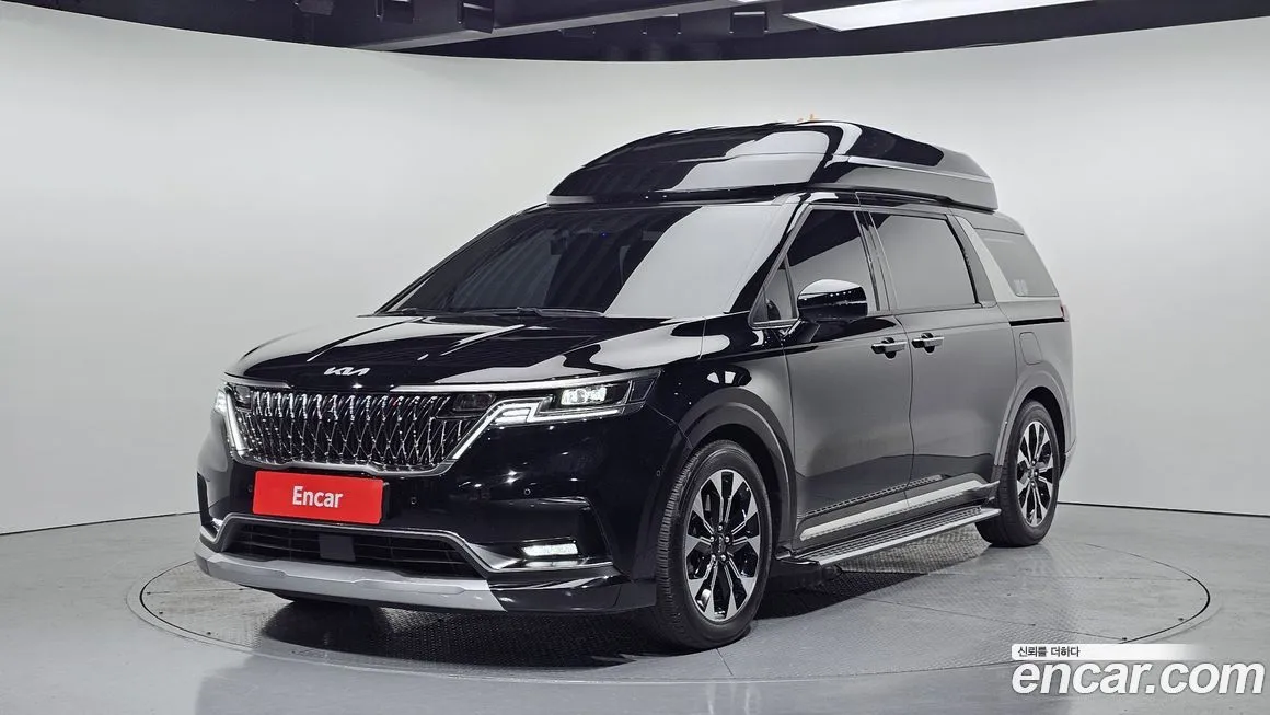 Kia Carnival — фото 1