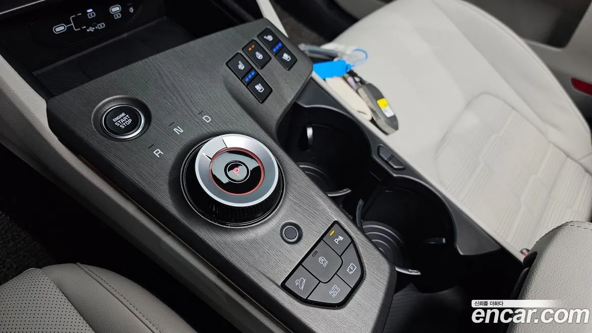 Kia Sportage — фото 9