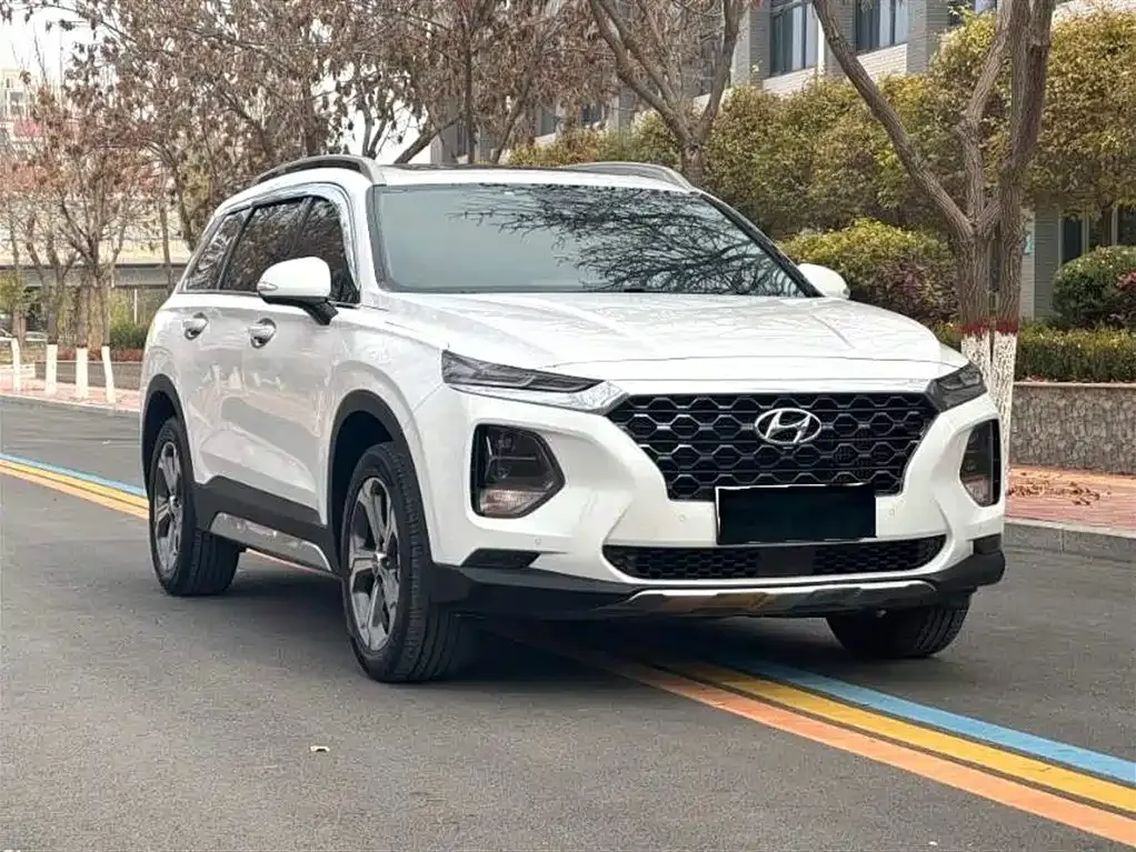 Hyundai Santa Fe 2021 из CN, фото 3