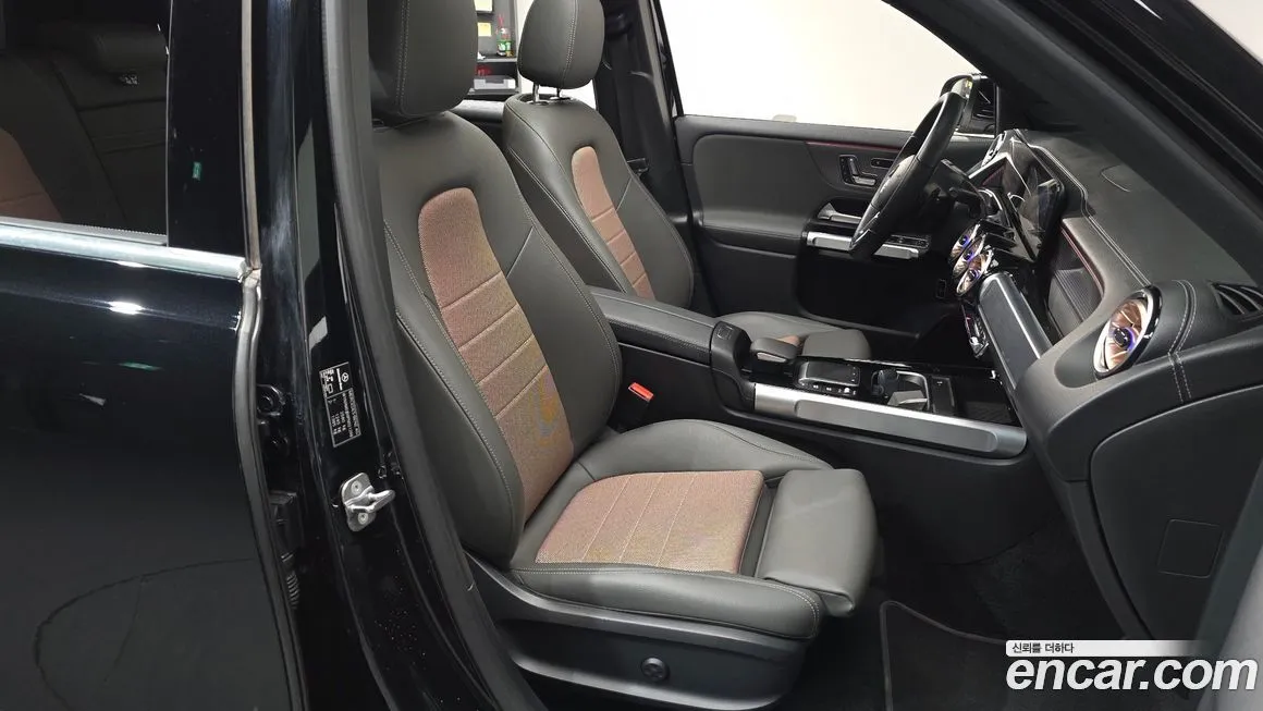 Mercedes-Benz EQB 2023 из KR, фото 10