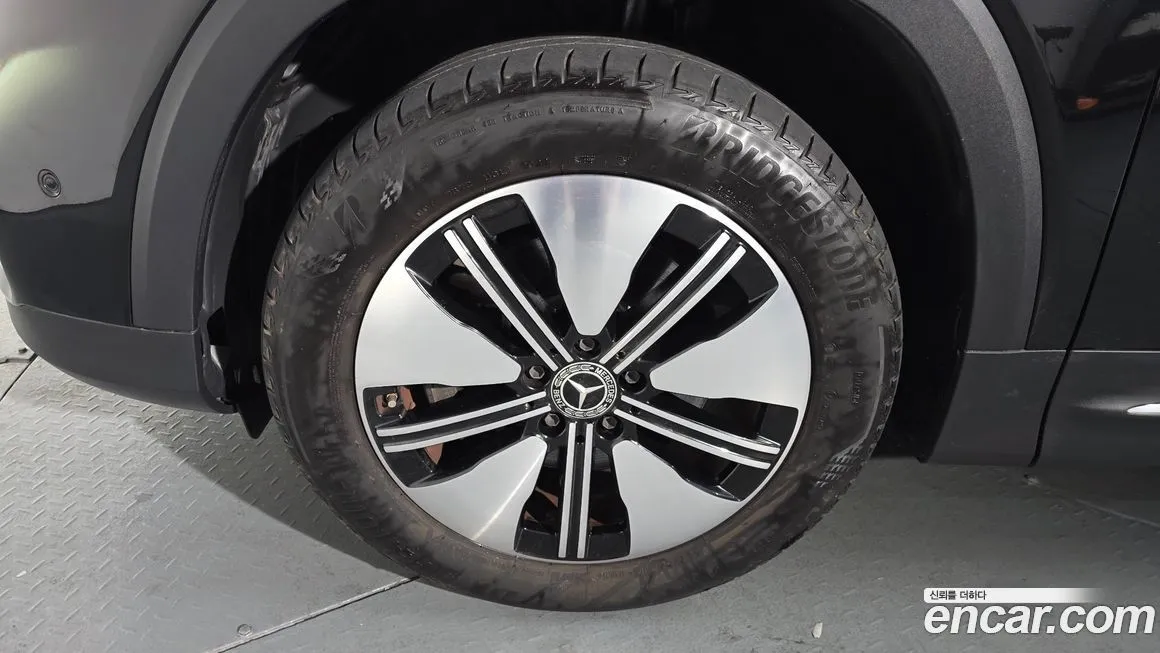 Mercedes-Benz EQB 2023 из KR, фото 5