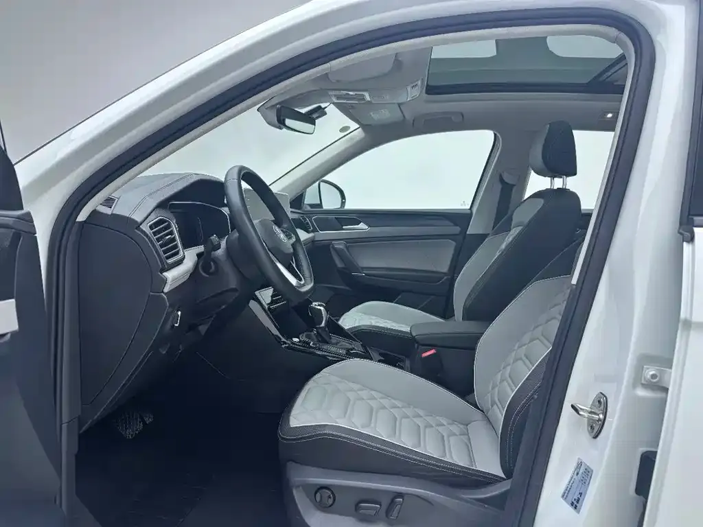 Volkswagen Tayron 2023 из CN, фото 10