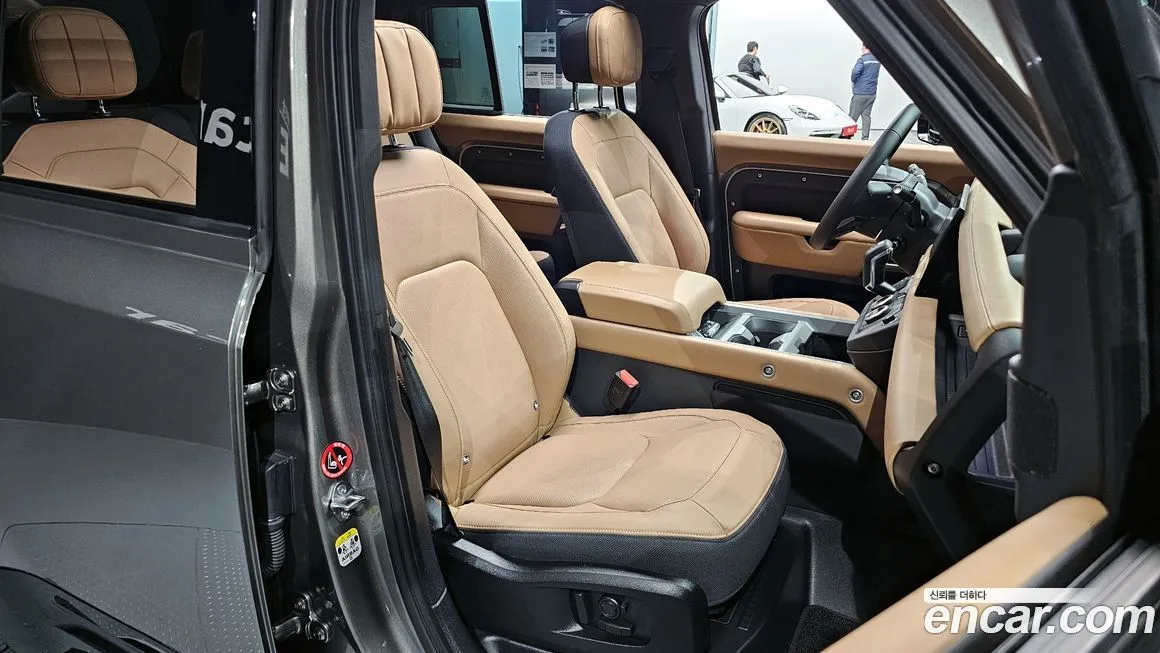 Land Rover Defender 2025 из KR, фото 10
