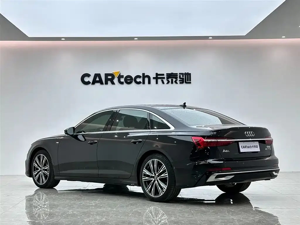 Audi A6L 2023 из CN, фото 3