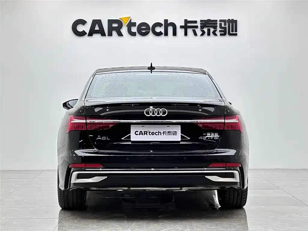 Audi A6L 2023 из CN, фото 4