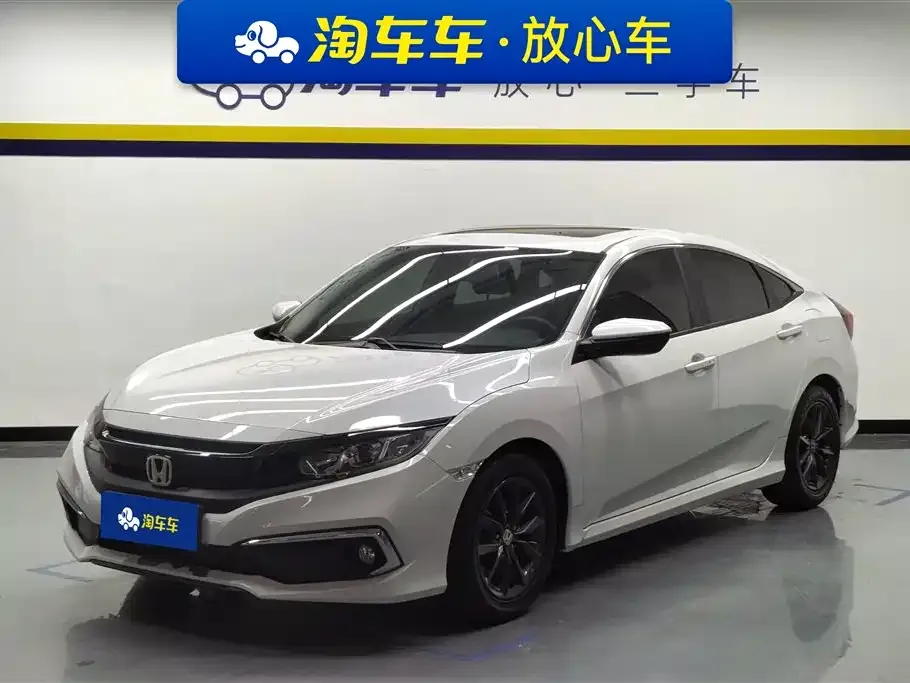 Honda Civic — фото 1