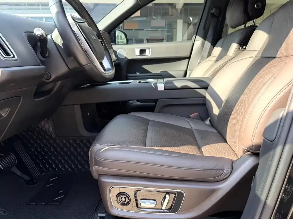 Li Auto L8 2023 из CN, фото 10