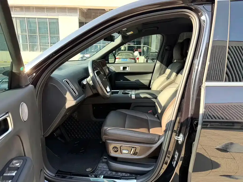 Li Auto L8 2023 из CN, фото 9