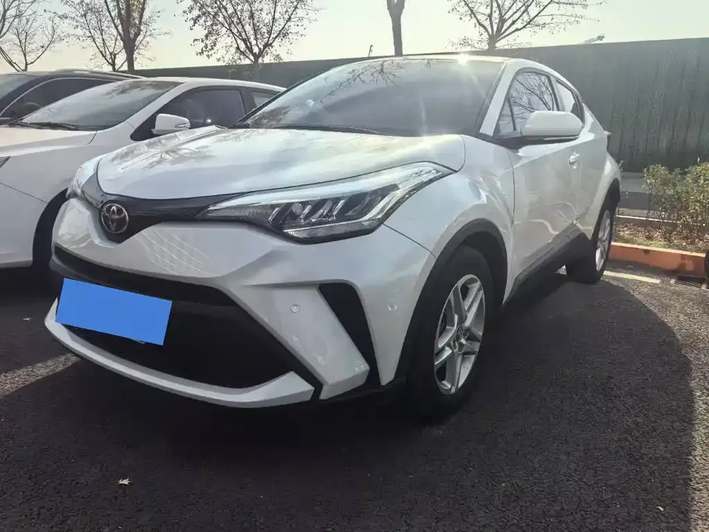 Toyota C-HR 2022 из CN, фото 1