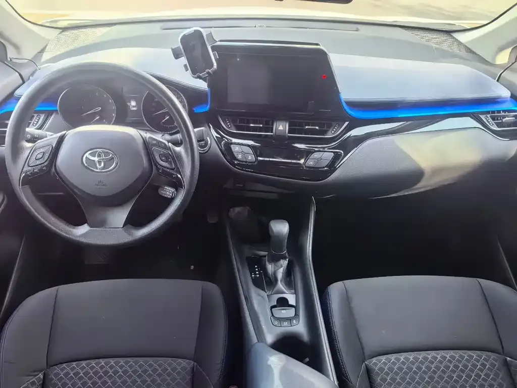 Toyota C-HR 2022 из CN, фото 8