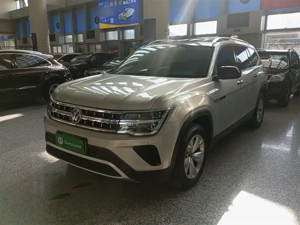Volkswagen Teramont 2022 из CN, фото 2