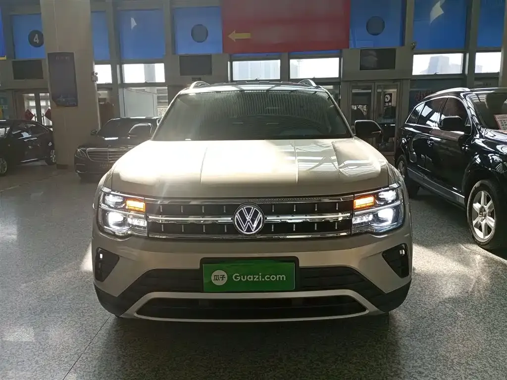 Volkswagen Teramont 2022 из CN, фото 3
