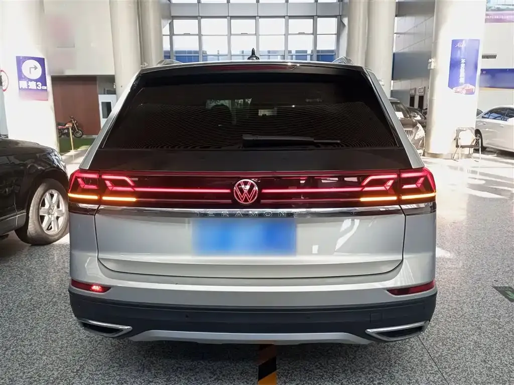 Volkswagen Teramont 2022 из CN, фото 6