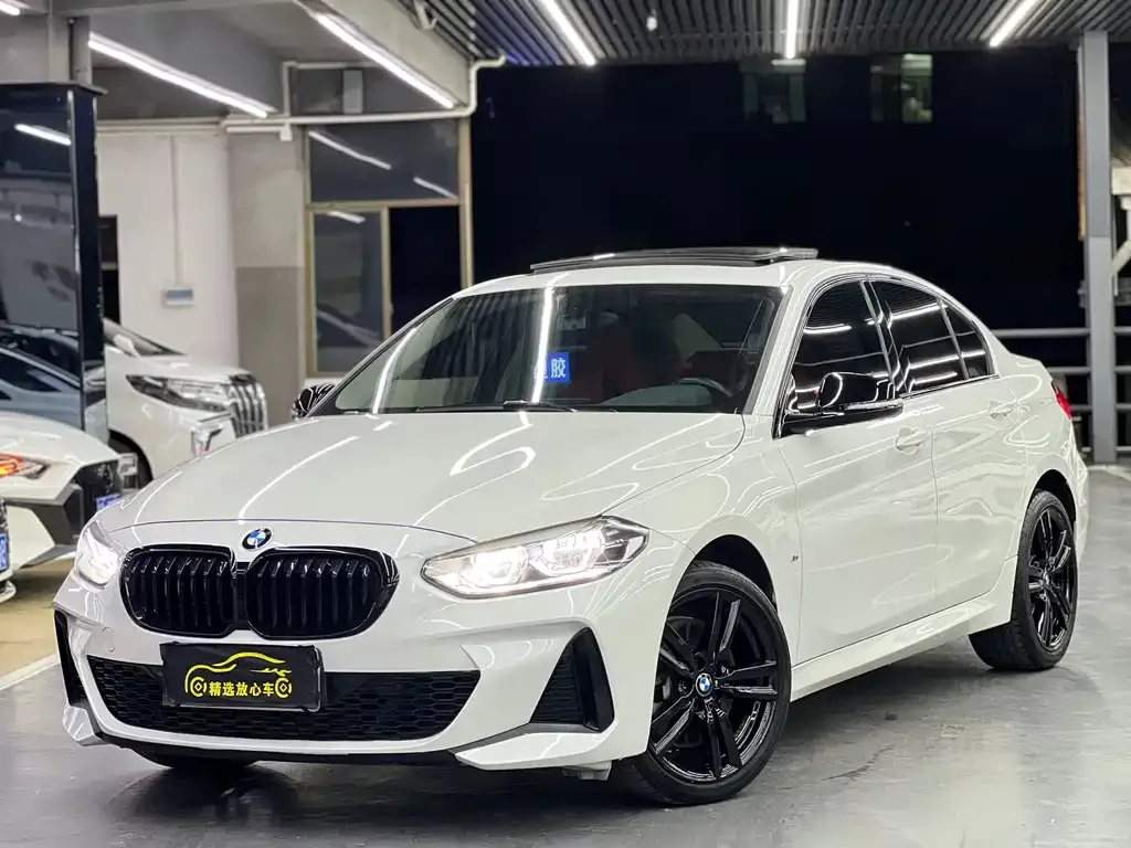 BMW 1 Series — фото 1