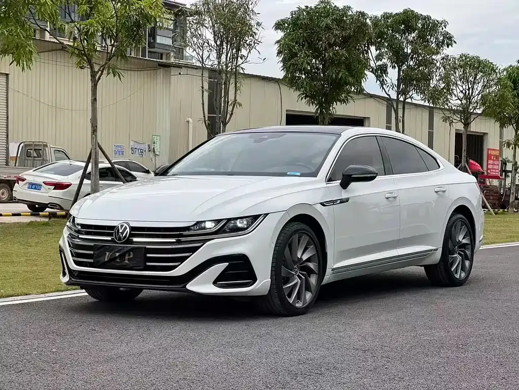 Volkswagen CC 2021 из CN, фото 1