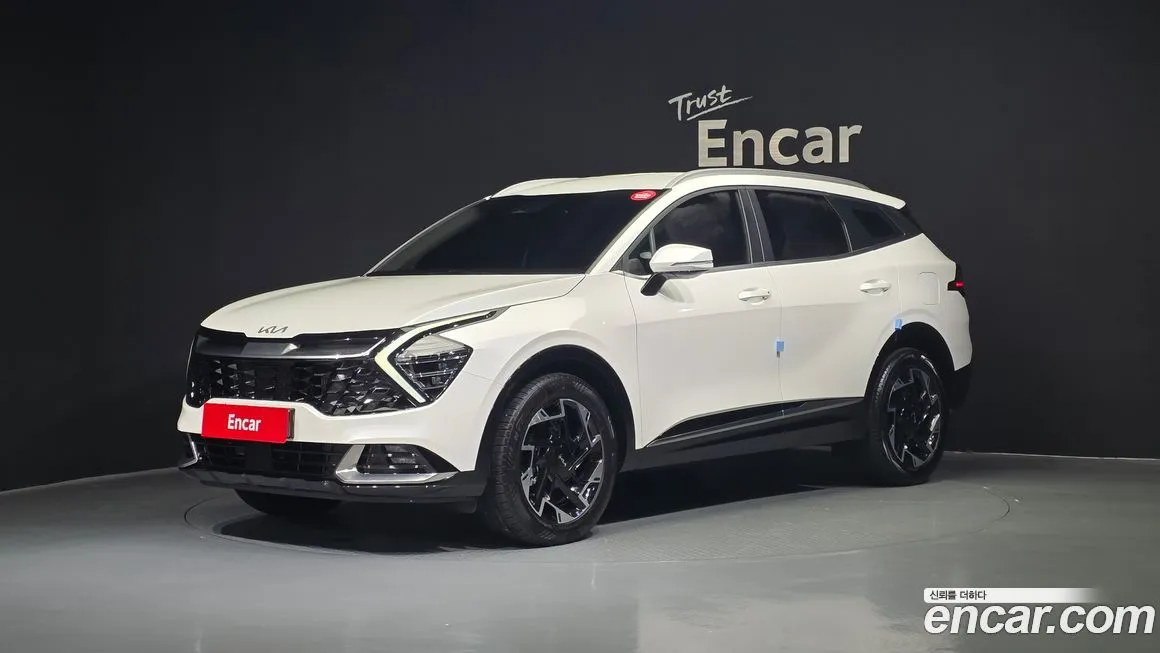 Kia Sportage — фото 1