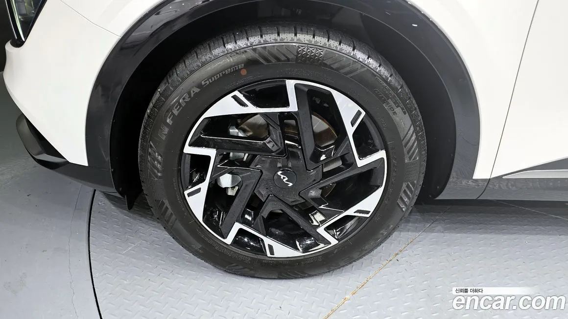 Kia Sportage — фото 5