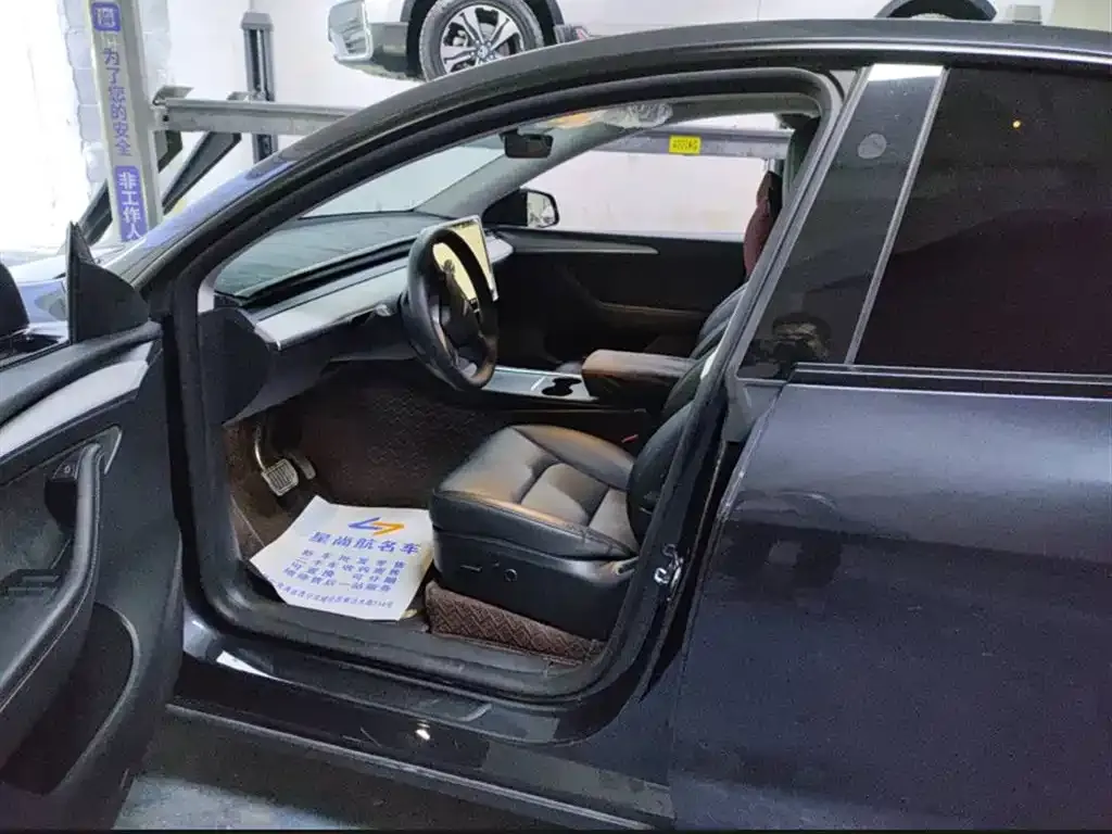 Tesla Model Y 2024 из CN, фото 7