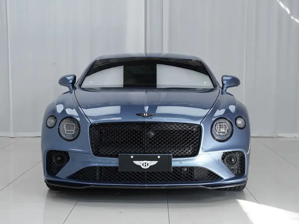 Bentley Continental 2021 из CN, фото 3