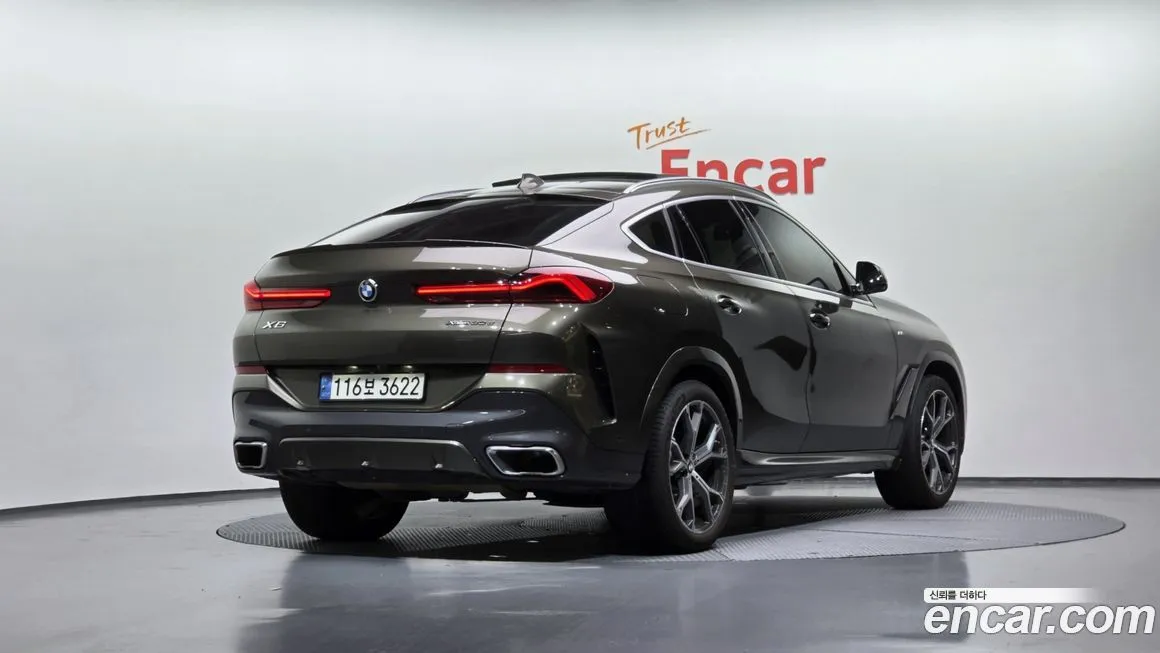 BMW X6 — фото 2