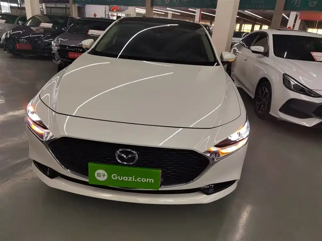 Mazda 3 Axela 2021 из CN, фото 3