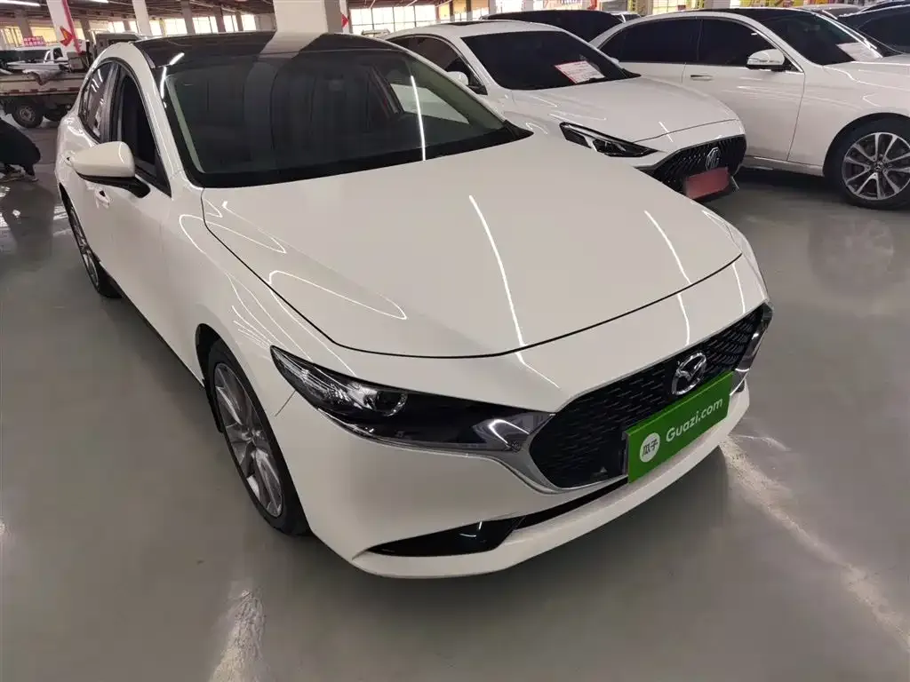 Mazda 3 Axela 2021 из CN, фото 4