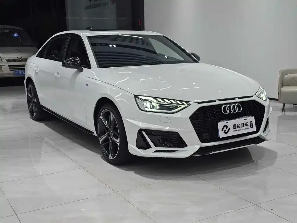 Audi A4L 2024 из CN, фото 3