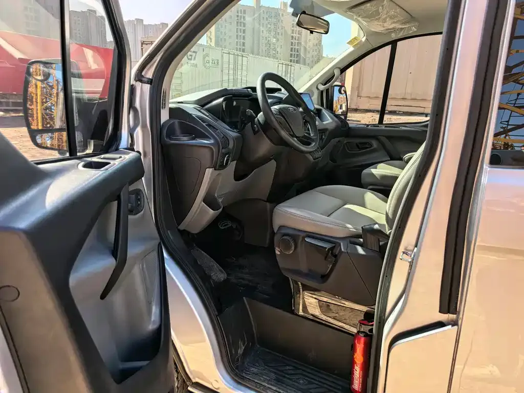 Ford Transit 2022 из CN, фото 7
