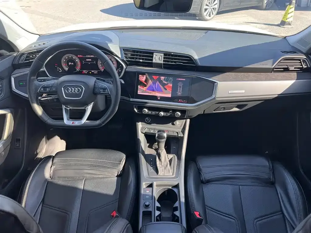 Audi Q3 Sportback 2023 из CN, фото 6
