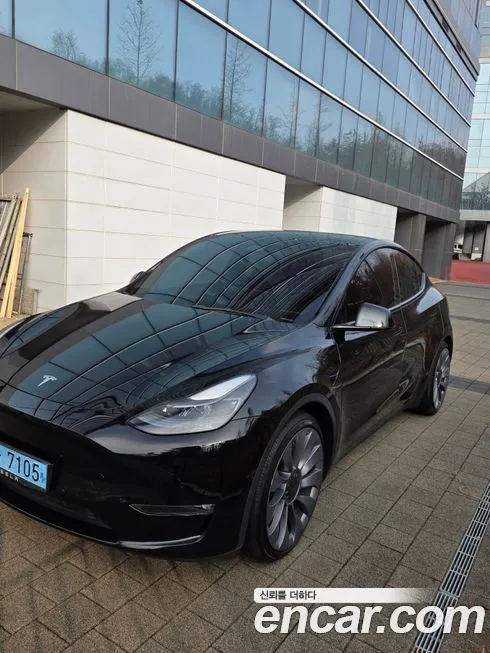 Tesla Model Y