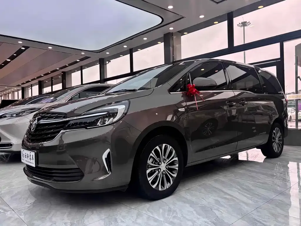 Buick GL8 2022 из CN, фото 1