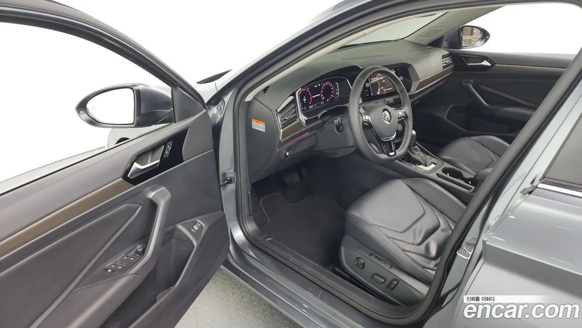 Volkswagen Jetta 2021 из KR, фото 10