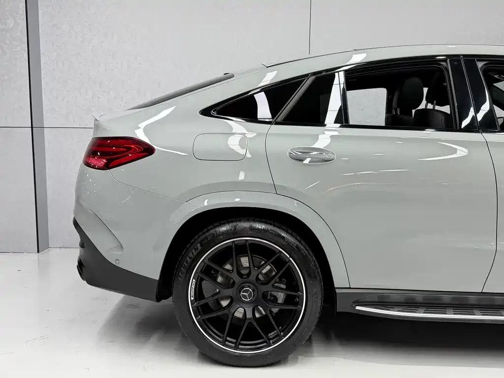 Mercedes-Benz GLE Coupe AMG — фото 10