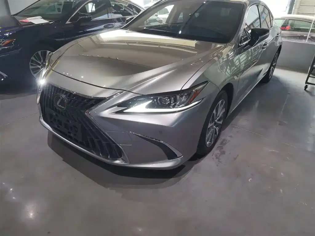 Lexus ES 2022 из CN, фото 1