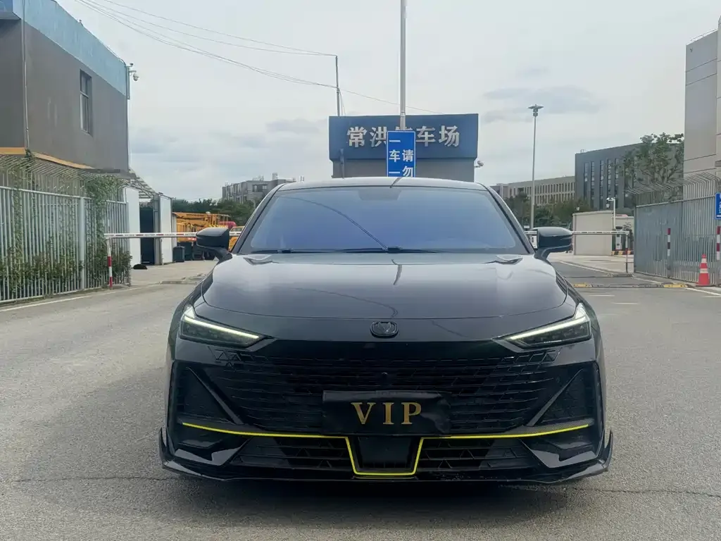 Changan UNI-V 2023 из CN, фото 3